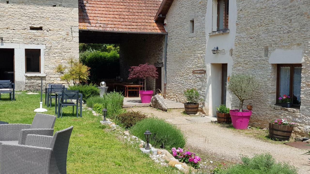 Auberge Du Vernay Charette  Exterior photo